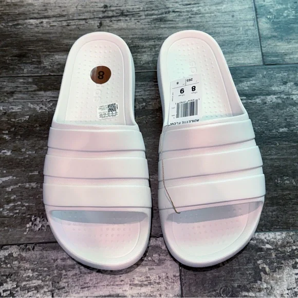 Adidas Unisex Adilette Flow Slide Sandal White Womens Size 9 Mens Size 8 NWT - Picture 6 of 13